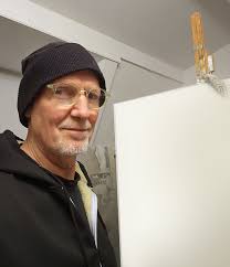 Happy Wednesday ✍️ Two recent sketches of the week!