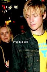 埃文·大卫·陶本菲德- 抖音百科