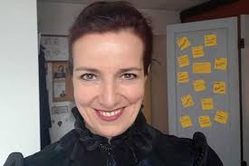 Állatkertünkben elindult az állatok örökbefogadási lehetősége! Zavodszky Noemi Szineszno 51 Evesen Lett Anya 8 Evvel Fiatalabb Ferjevel Orokbe Fogadtak Egy Babat Hazai Sztar Femina