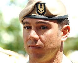 Tribute to local hero