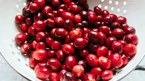 1 imperial cup of cranberries = 120 grams of cranberries. Cranberries 101 Nutrition Benefits Uses Side Effects And More Everyday Health