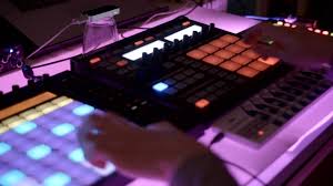 Live Homestudio Performance With Leap Motion Ableton Push Maschine Launchpad Ipad Arduino Leap Motion Ableton Motion