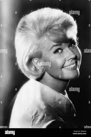 Doris day portrait hi-res stock photography and images