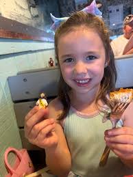 Found a lost child at the mall