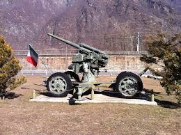 38 da 8 mm, la cui canna era però avvolta da un manicotto di diametro maggiore, in modo che il mezzo. Cannone Contraereo Mod 90 53 Mapio Net