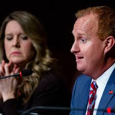 Why some think Frisco's mayor is the only one selling homes next to the PGA  golf courses