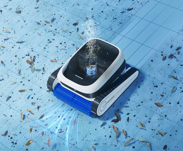 Ultramarine P1 Cordless Robotic Pool Cleaner (4800GPH Suction, 180 Min  Runtime, Dual-Layer 3μm Filtration, Up to 1937 Sq Ft) - ECOVACS US
