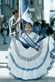 Pin By Dragan Tapshanov On Spanish 102 Traditional Dresses El Salvador Clothes Traditional Outfits