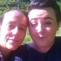 Imogen Edwards's Instagram, Twitter & Facebook