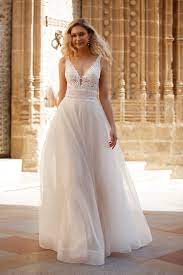 Im hochzeitsshop von asos findest du aktuelle brautkleider und moderne hochzeitskleidung für den ganz großen tag. Jarice Brautmoden Bei K S Top Dress In Leidersbach