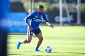 Semelhantemente, você pode assistir jogo ao vivo com seus amigos, na sua casa. Jogo Do Gremio Jogo Do Gremio Ao Vivo Com Vantagem Sobre Os Paulistas Gremio Tenta Uma Vaga Na Final Da Copa Do Brasil