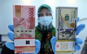 Bagaimana cara mengonversi dari ringgit malaysia ke rupiah indonesia. Nilai Tukar Rupiah Terhadap Dolar As Hari Ini Senin 8 Februari 2021 Market Bisnis Com