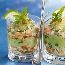 Verrines De Crabe A L Avocat Recettes Recette Verrine Crabe Recettes De Cuisine Recette
