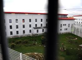 Ain Bourg En Bresse En Prison Ces Codetenus Qui Apaisent Pour Prevenir Le Suicide