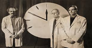 J'ai vu un vaisseau de la vierge marie, dans une boule de lumière blanche et bleutée, à la sortie du village de. Apocalypse L Horloge De La Fin Du Monde Nous Laisse Plus Que 3 Minutes A Vivre