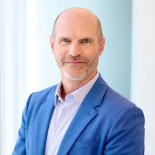 Kellyn Mackerl-Cooper Email & Phone Number