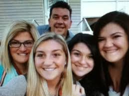 Diane Decarlo's Instagram, Twitter & Facebook