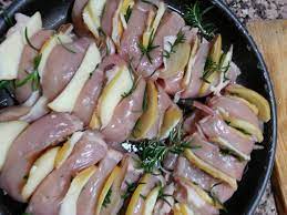Petto Di Pollo Intero Al Formaggio Come Rendere Gustoso Il Pollo Chicken Recipes Recipes Cooking