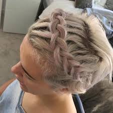 I consigli dell'esperto per valorizzare al . 9 Acconciature Capelli Corti Come Realizzarle In Modo Semplice E Veloce