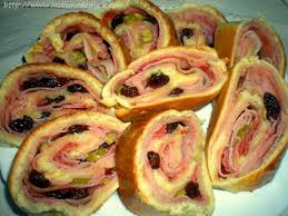 Pan De Jamon Tradicional Venezolano Receta De Claudio Nazoa Receta Pan Con Jamon Receta Pan De Jamon Recetas De Comida