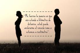 16 Frases Que Describen A La Perfeccion Que Es El Amor A Distancia Amor A Distancia Imagenes De Tristeza Frases De Amor A Larga Distancia
