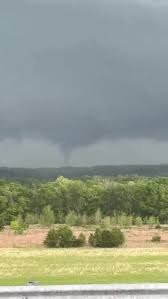 Dangerous Storm Brings Tornado to Kansas