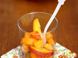 Salade De Fruits Aux Peches Et Abricots