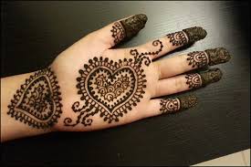 With these mehndi design images, you can get the best idea and can select the best henna designs. Black Mehndi Designs Traditional Mehndi Designs Images