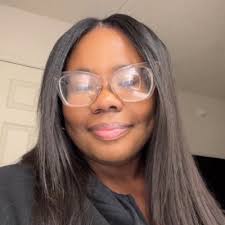 Callie Logan (@callieblogan)