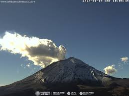 Popocatépetl tuvo 64 exhalaciones y más de dos horas de tremor en las  últimas 24 horas - Infobae