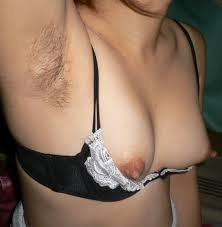 腋毛エロ画像】ボーボーに生え散らかした腋毛がリアル…これぞ素人のおっぱい！生々しい乳房がエロい腋毛おっぱいｗｗｗ | エロ画像CLUB