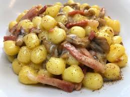Gnocchi con funghi e zucchine. Pin On Food