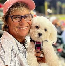 Tracey Maio's Instagram, Twitter & Facebook