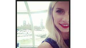The sexiest selfies on facebook and now on the web! Die Besten Selfies Im Netz Bilder Screenshots Computer Bild