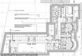 Isabel dos santos, the daughter of angola's former meader. Isabel Dos Santos Is Revealed As Owner Of 13m Kensington Home At Centre Of Neighbour Fury Daily Mail Online