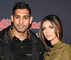 Anthony joshua has been spotted on nights out with the estranged wife of man city footballing ace riyad mahrez, the sun on sunday can reveal. Boxer Amir Khan Accuses Wife Of Relationship With Anthony Joshua In Twitter Exchange Arab News Pk