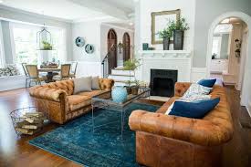Fixer Upper Season 3 Episode 1 The Nut House Farm House Living Room Farmhouse Style Living Room Fixer Upper Living Room
