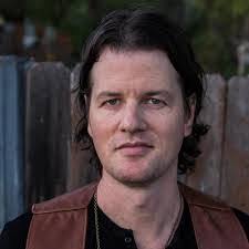 Bruce Heddin's Instagram, Twitter & Facebook