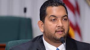 Yanira Raíces solicita la renuncia del subsecretario de Educación