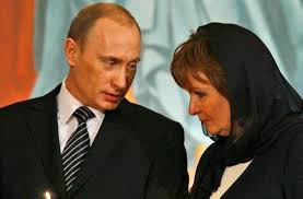 Mariya putina is the elder of the two daughters of the president of russia, vladimir putin, and his former wife, lyudmila aleksandrovna shkrebneva. Poetin Heeft 2 Misschien Wel 3 Dochters Waar Hij Nooit Over Praat Dit Is Alles Wat We Over Hen Weten