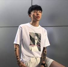 White Backgrounds Are An Aesthetic Js Korean Fashion Amino