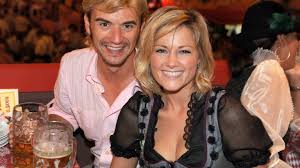 Instagram thomas seitel war mit ihr zusammen, bevor er und helene fischer ein paar wurden. Schluss Mit Florian Silbereisen Helene Fischer Liebt Diesen Berliner B Z Berlin