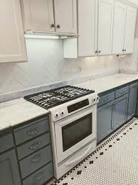 Herringbone Tile Backsplash In White 3x12 Tiles With Light Grey Grout Yelp Trendy Kitchen Tile Kitchen Tiles Backsplash Kitchen Backsplash