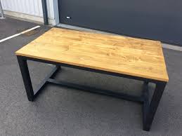 table de salle a manger en bois teinte chene moyen etsy table salle a manger salle a manger bois salle a manger