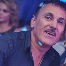 Leo de la kuweit am băiatul cu valoare & o nevastă credincioasă 2020 @botez andronache jr. Petrica Nicoara On Tidal