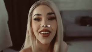 Kenia Os: El Flop Emocional y el Circo