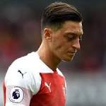 Arsenal progress despite Sporting stalemate