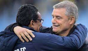 Se va a la playa tricampeón