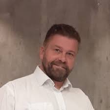 Help! I live in the middle of novere, And my car is gifen my this signal,  If filled up my blue tank but still i got this warning, Can i fix it