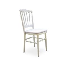 77 x 44 x 51 cm. Lot De 4 Chaises Empilables Napoleon Bois Blanches Avec Coussin